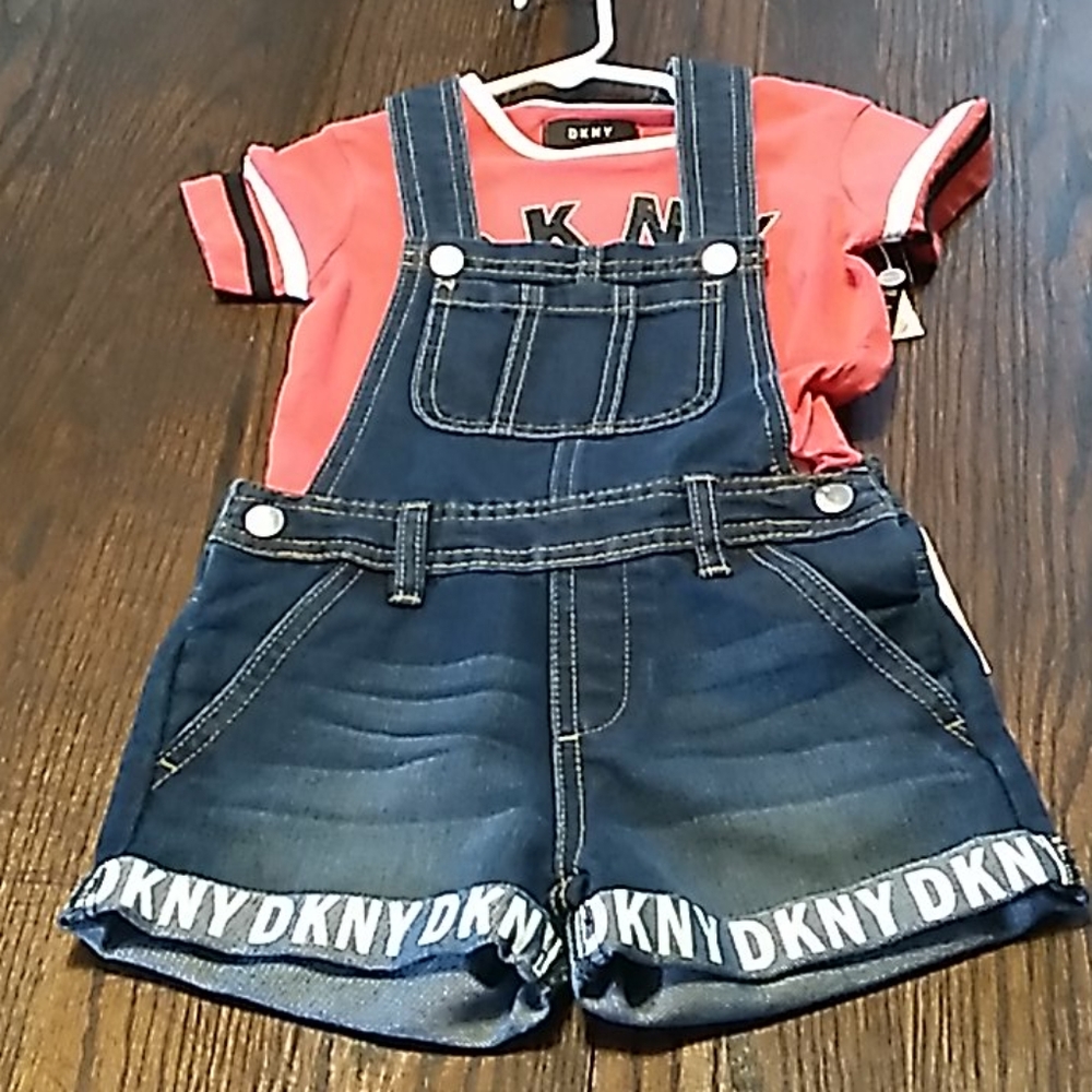 Little Girls DKNY Set